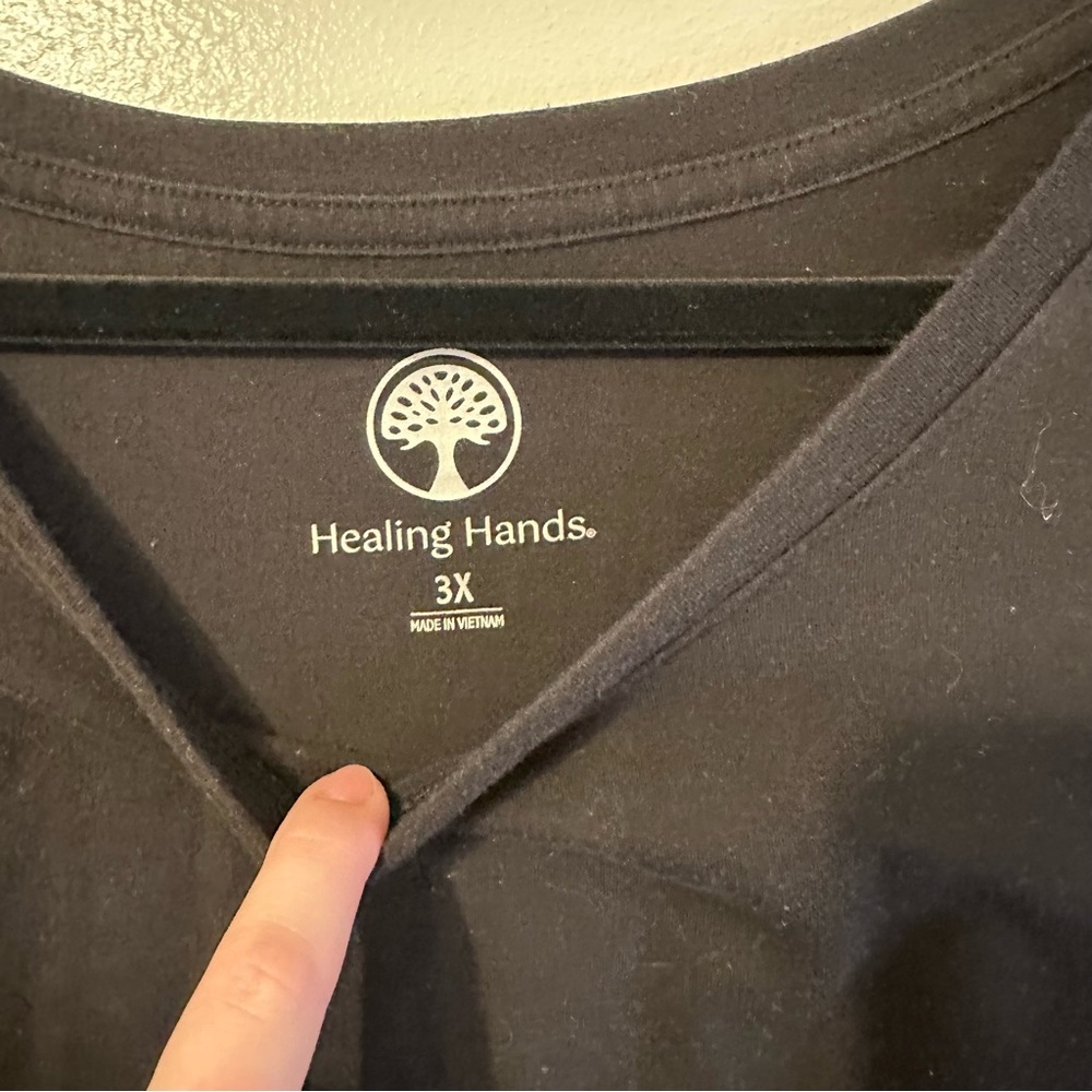 (4 pieces) Healing Hands Black Long Sleeve - Picture 3 of 3